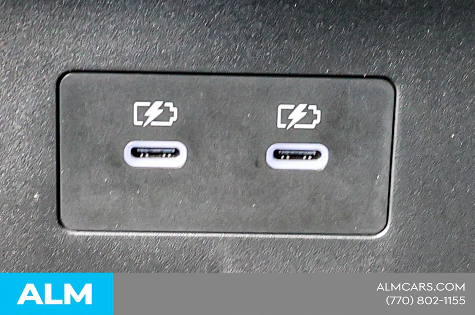 Used 2025 Nissan Rogue SL FWD image 44