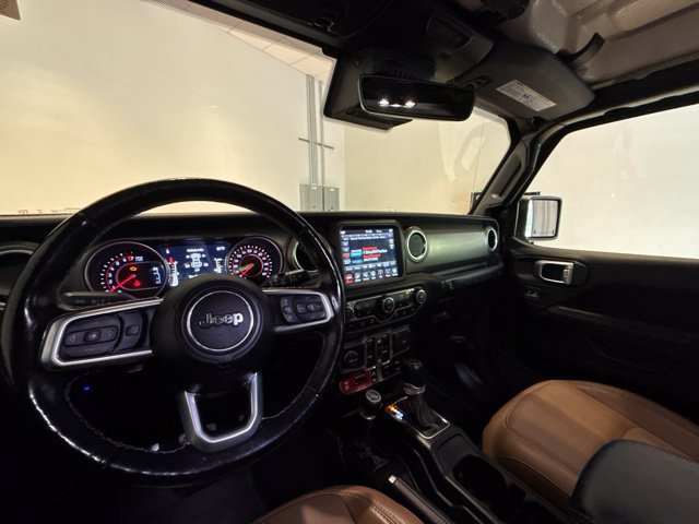 Used 2021 Jeep Wrangler Unlimited Rubicon AWD/4WD image 12