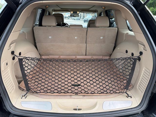 Used 2014 Jeep Grand Cherokee Overland w/ Advanced Technology Group AWD/4WD image 14
