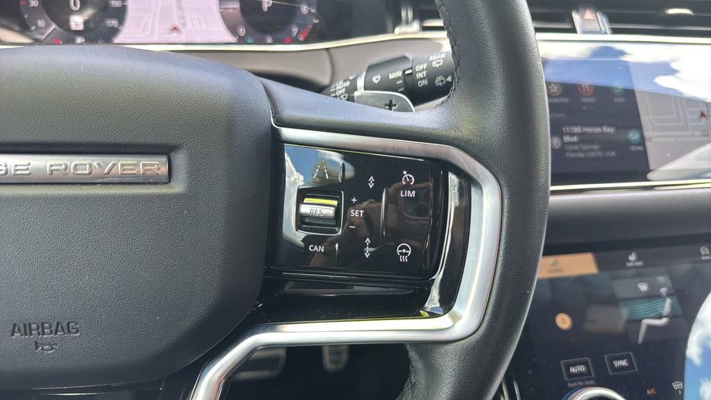 Used 2023 Land Rover Range Rover Evoque R-Dynamic SE AWD/4WD image 20