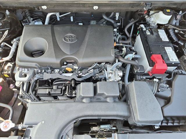 Used 2024 Toyota RAV4 XLE FWD image 22