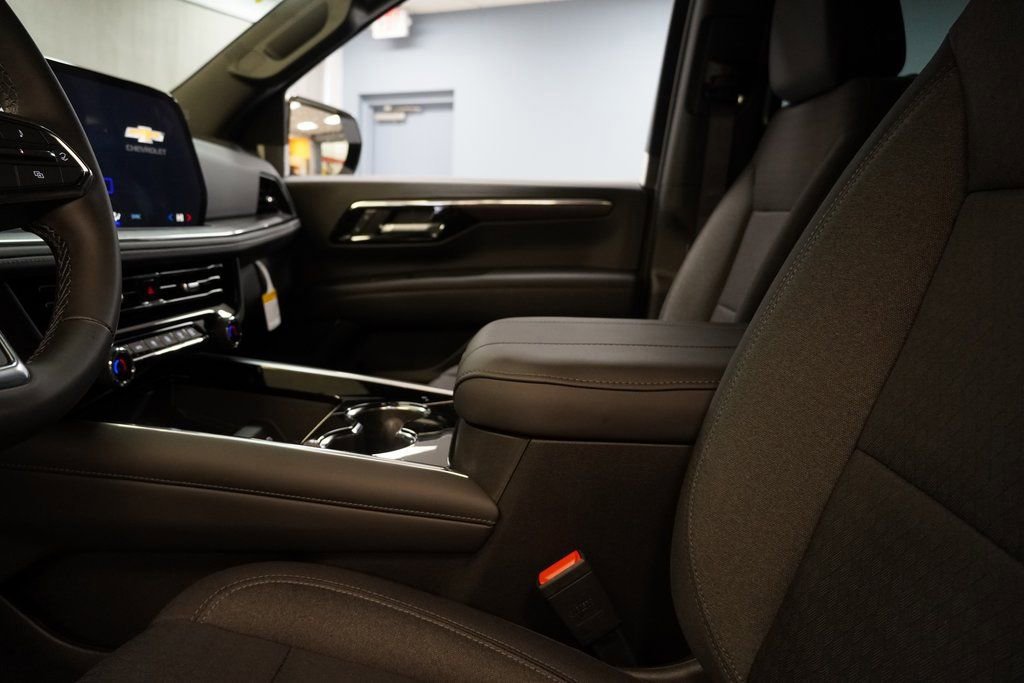New 2026 Chevrolet Tahoe LS AWD/4WD image 7