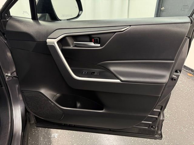 Certified 2023 Toyota RAV4 XLE AWD/4WD image 8