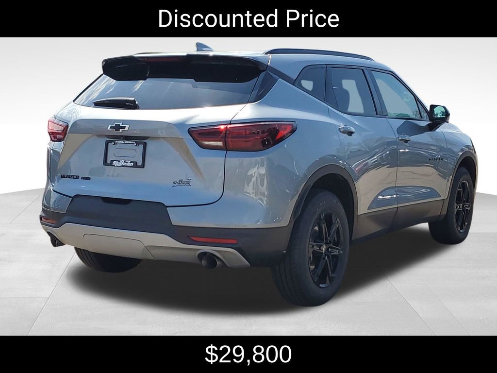 Used 2024 Chevrolet Blazer LT w/ Convenience Package image 3