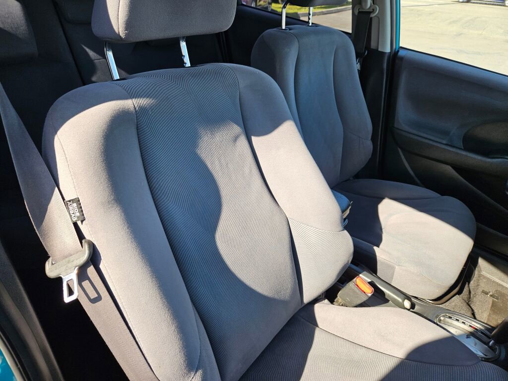 Used 2013 Honda Fit image 10