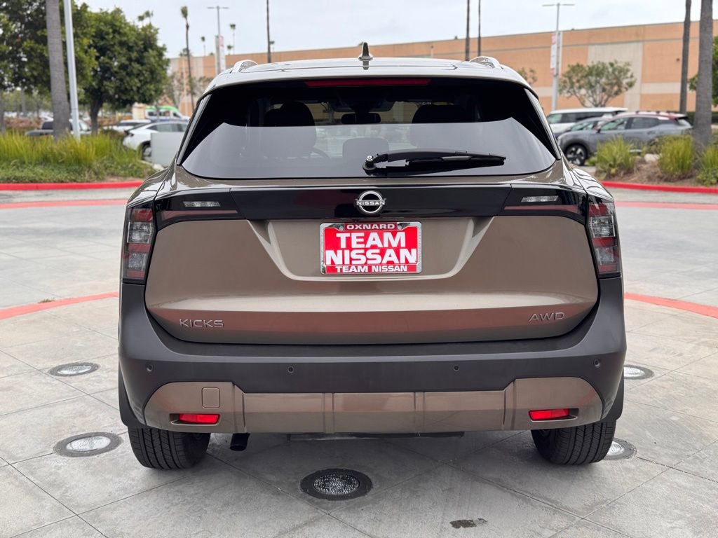 Certified 2025 Nissan Kicks SV w/ SV Premium Package AWD/4WD image 7