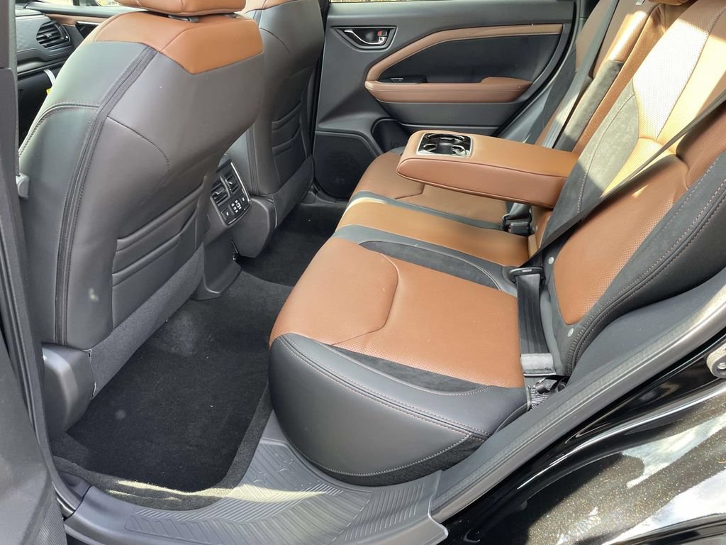 Used 2026 Subaru Forester Touring AWD/4WD image 12