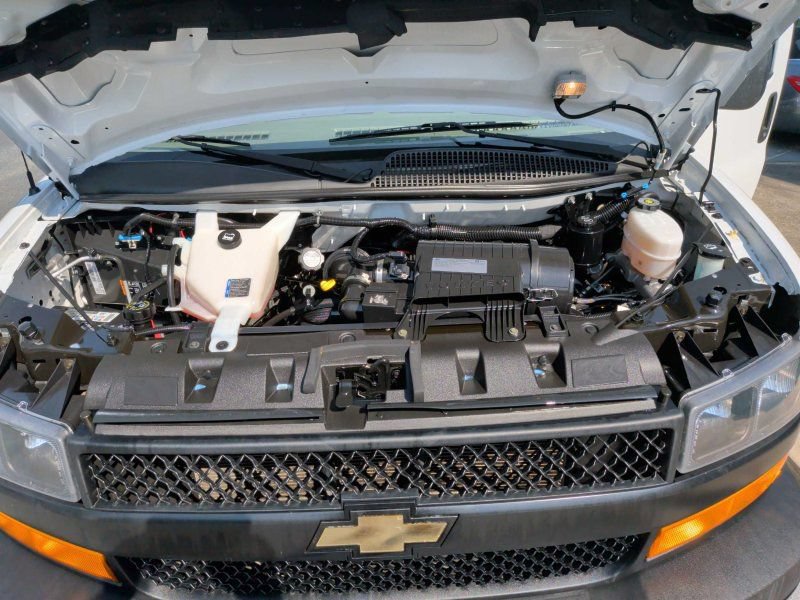 Used 2020 Chevrolet Express 3500 LS RWD image 22