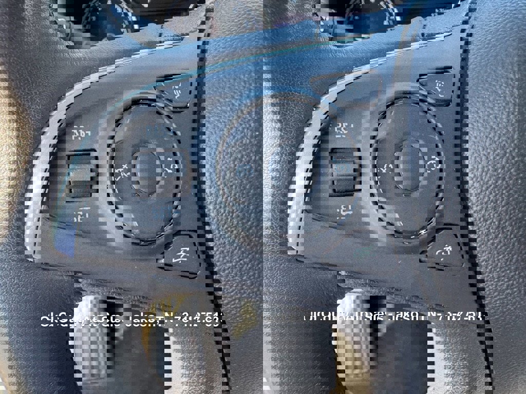 Used 2020 Buick Enclave Essence image 43