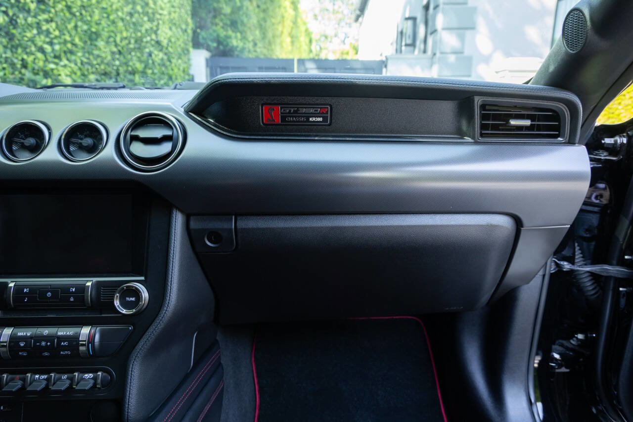 Used 2019 Ford Mustang Shelby GT350R w/ GT350R Equipment Group 920A image 89