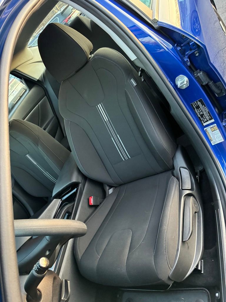 Used 2023 Hyundai Elantra SEL image 16