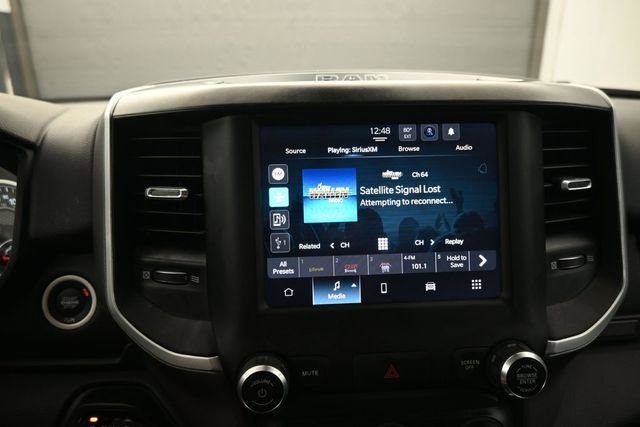 Used 2022 RAM 1500 Big Horn AWD/4WD image 16