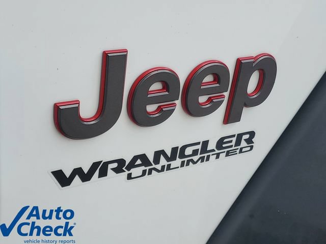 Used 2022 Jeep Wrangler Unlimited Rubicon AWD/4WD image 8