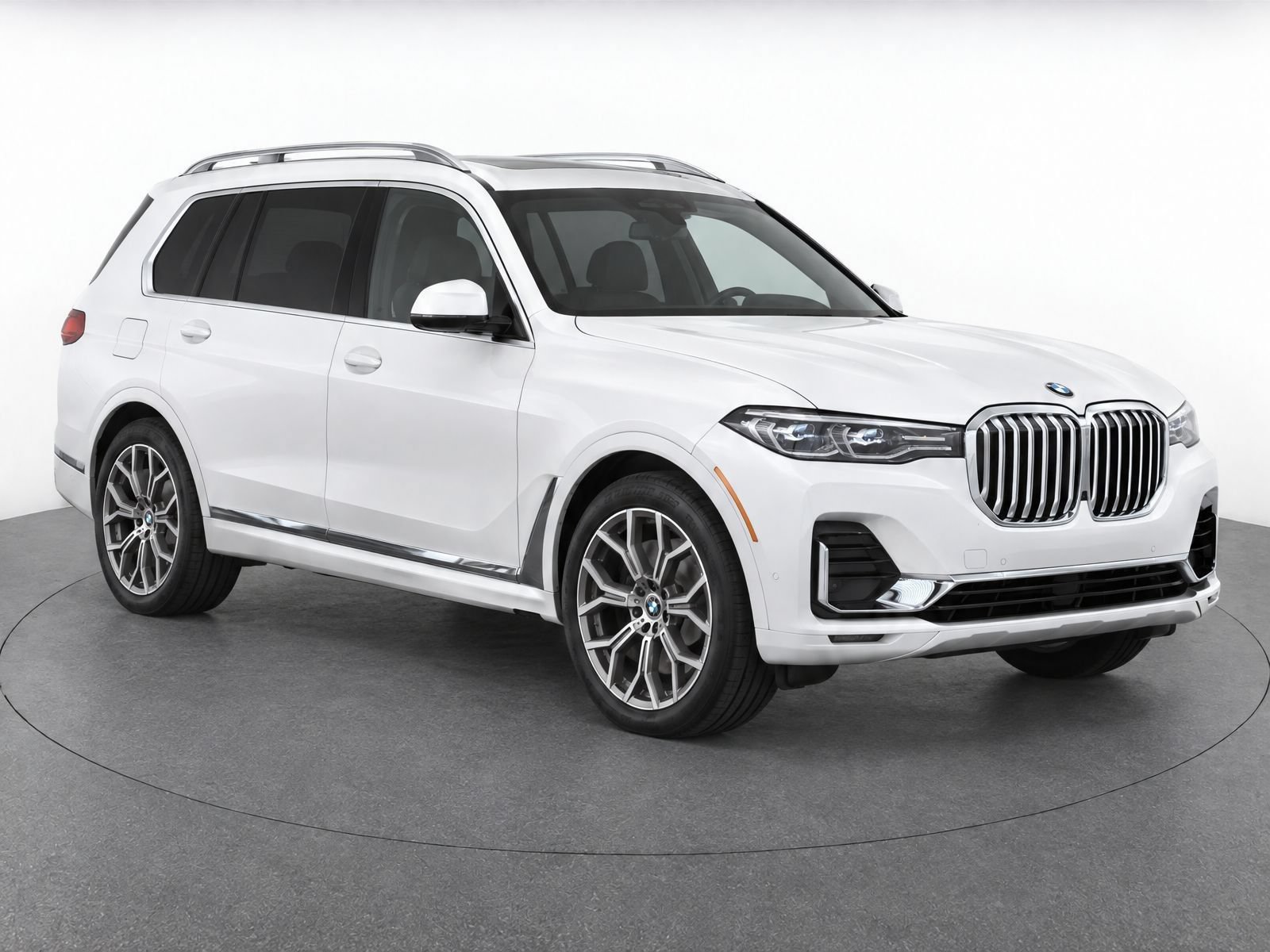 Used 2021 BMW X7 xDrive40i w/ Parking Assistance Package AWD/4WD image 1