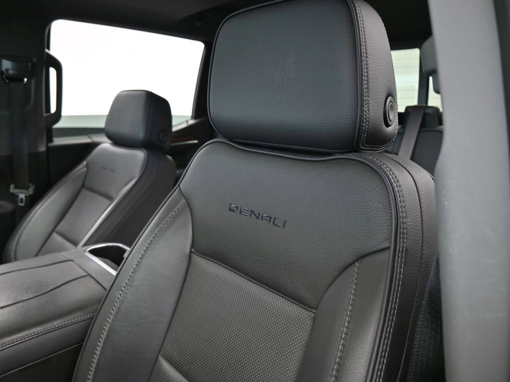 Used 2023 GMC Sierra 1500 Denali w/ Technology Package image 18