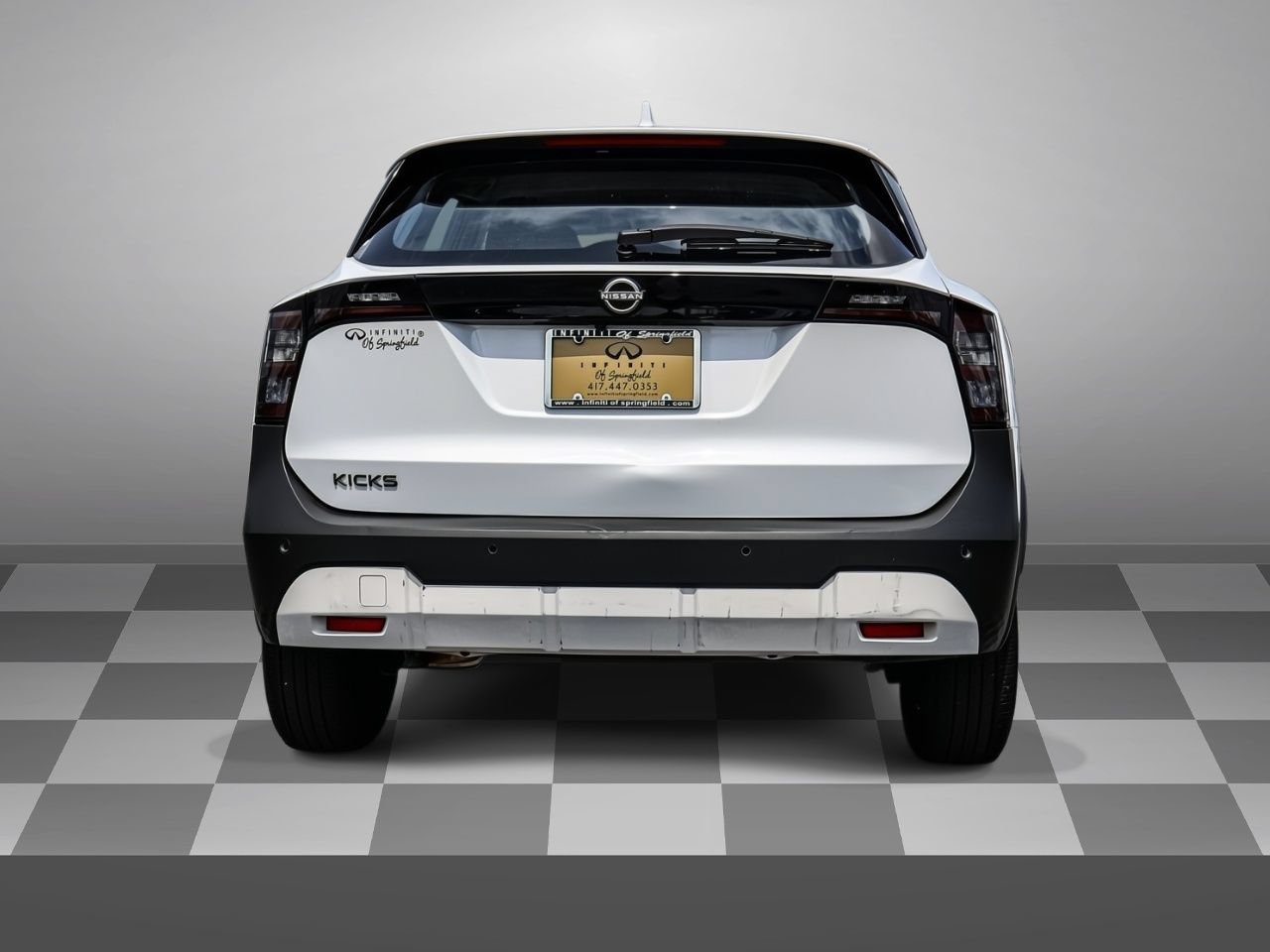 Used 2025 Nissan Kicks S FWD image 5