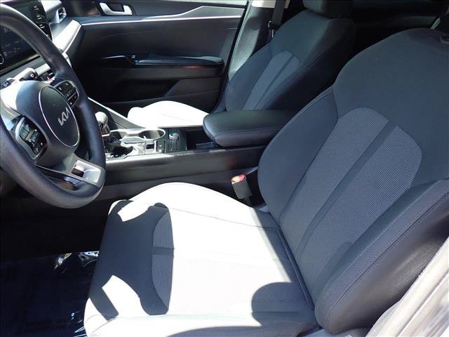 Used 2022 Kia K5 LXS FWD image 11