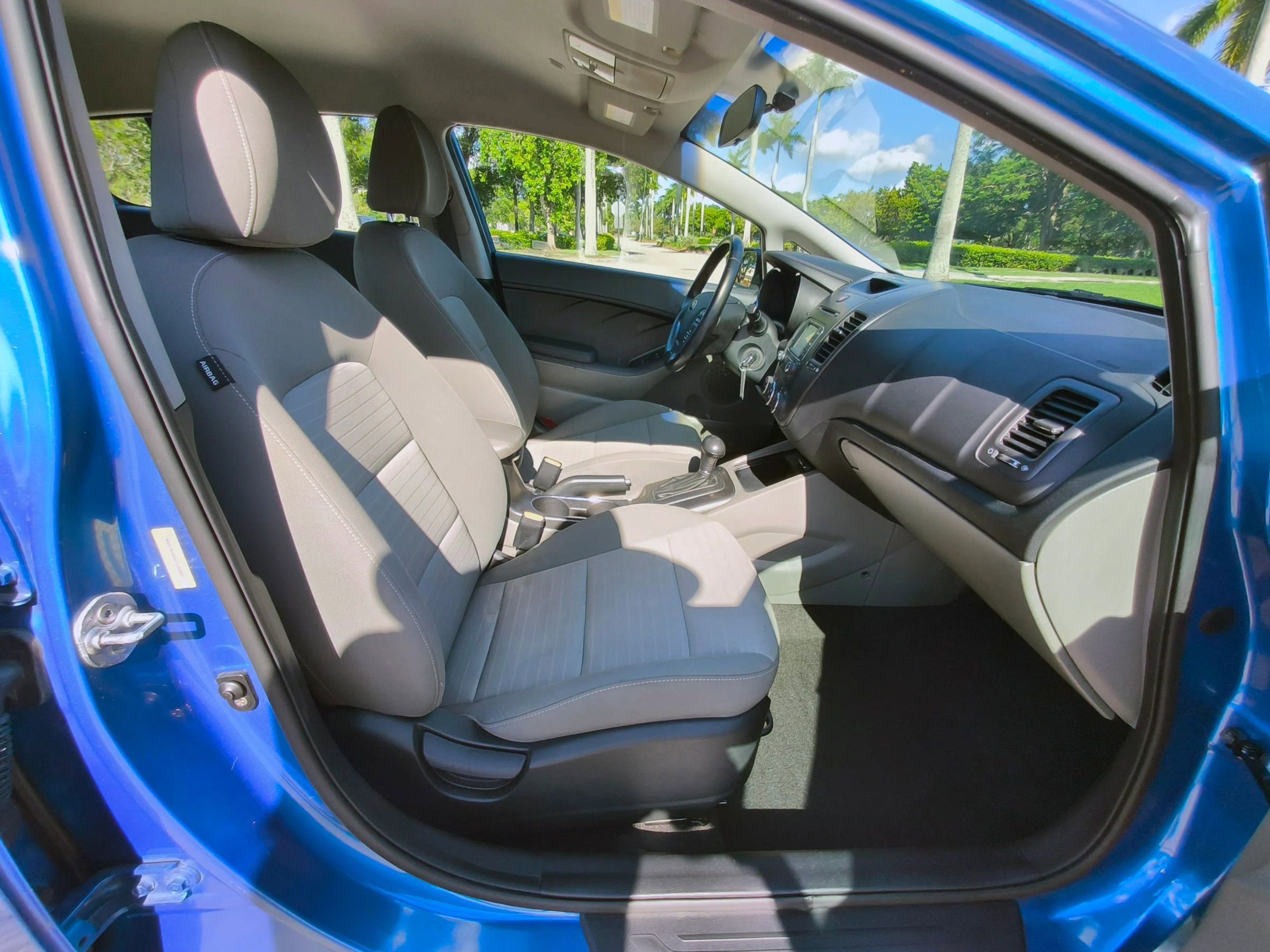 Used 2014 Kia Forte EX image 27