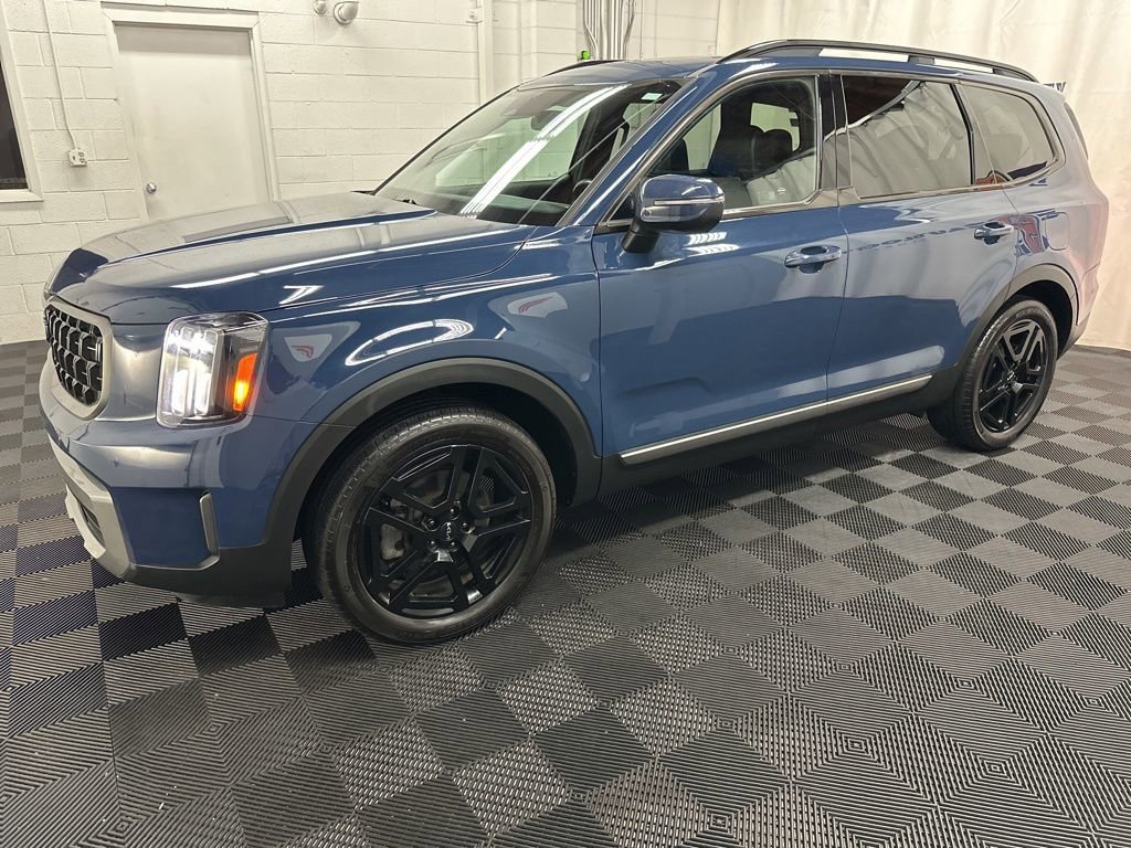 Used 2023 Kia Telluride EX X-Line AWD/4WD image 5