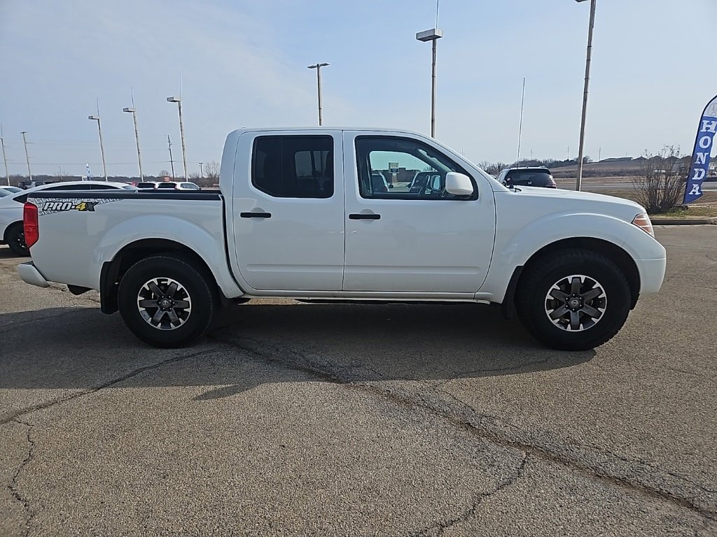 Used 2019 Nissan Frontier PRO-4X image 4