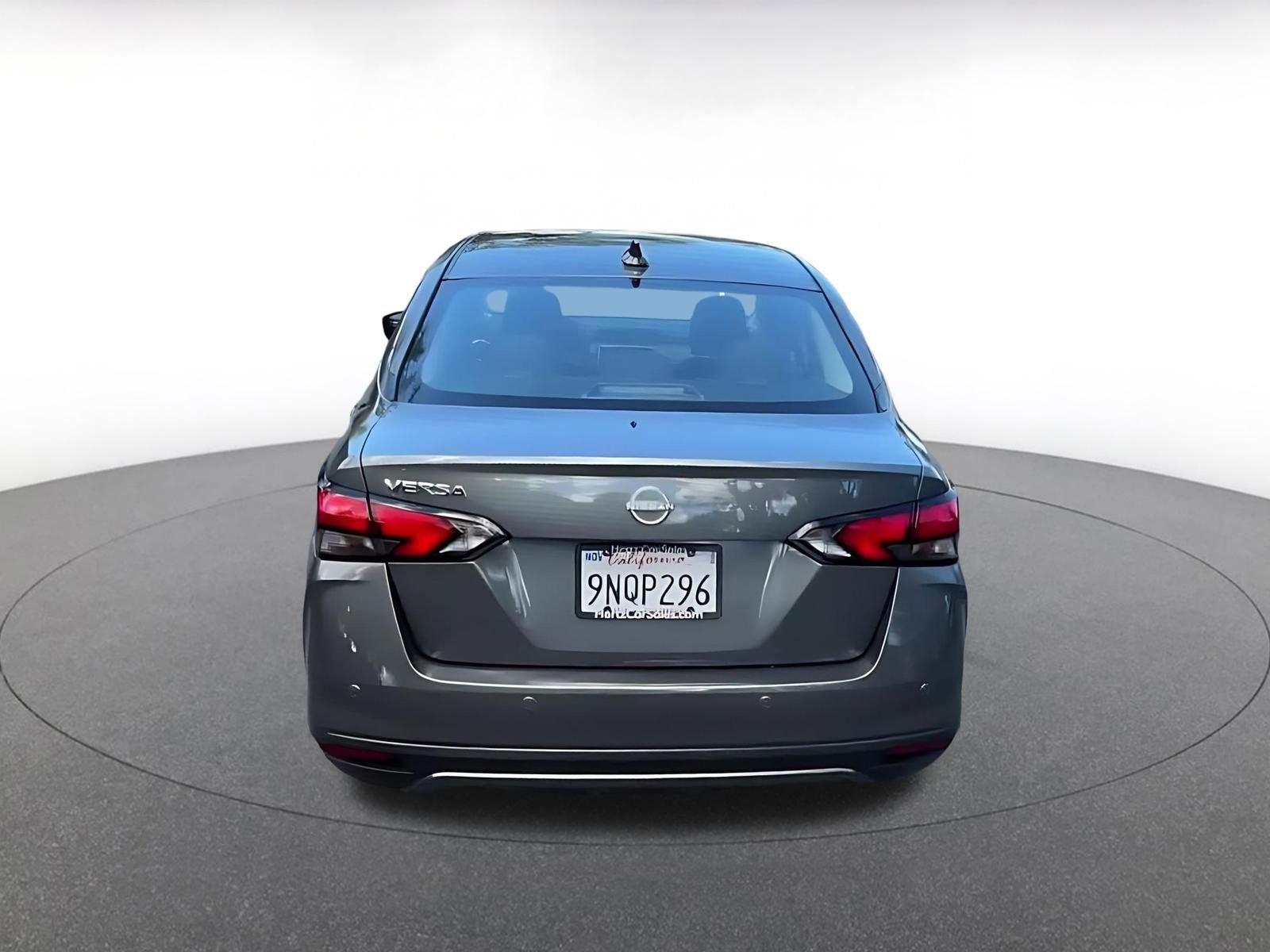 Used 2025 Nissan Versa SV image 12