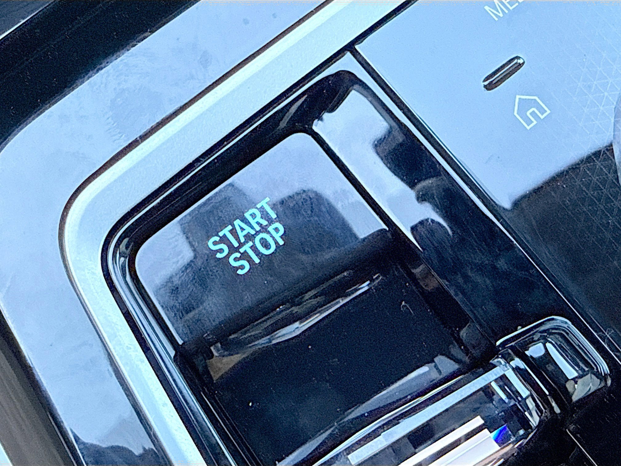 New 2026 BMW i7 xDrive60 w/ Premium Package AWD/4WD image 28