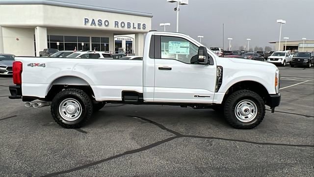 New 2026 Ford F250 XL w/ XL Off-Road Package image 2