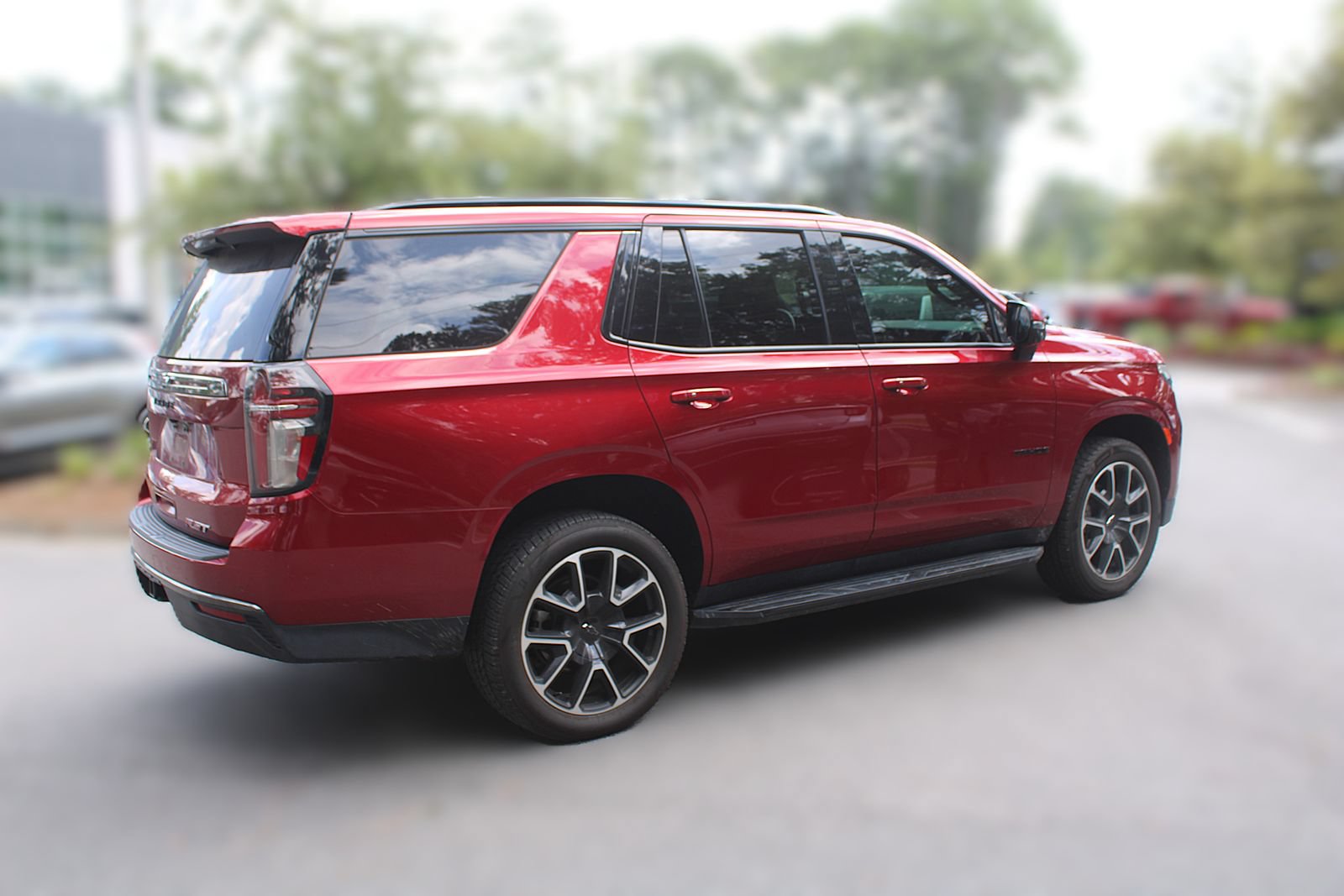 Used 2022 Chevrolet Tahoe RST w/ Luxury Package RWD image 14