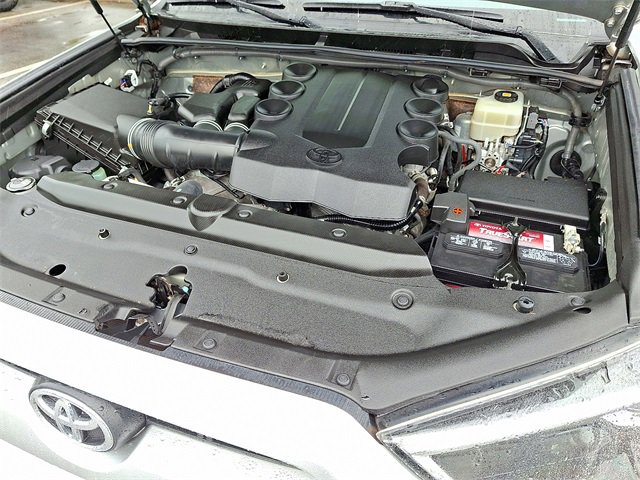 Certified 2019 Toyota 4Runner SR5 image 28