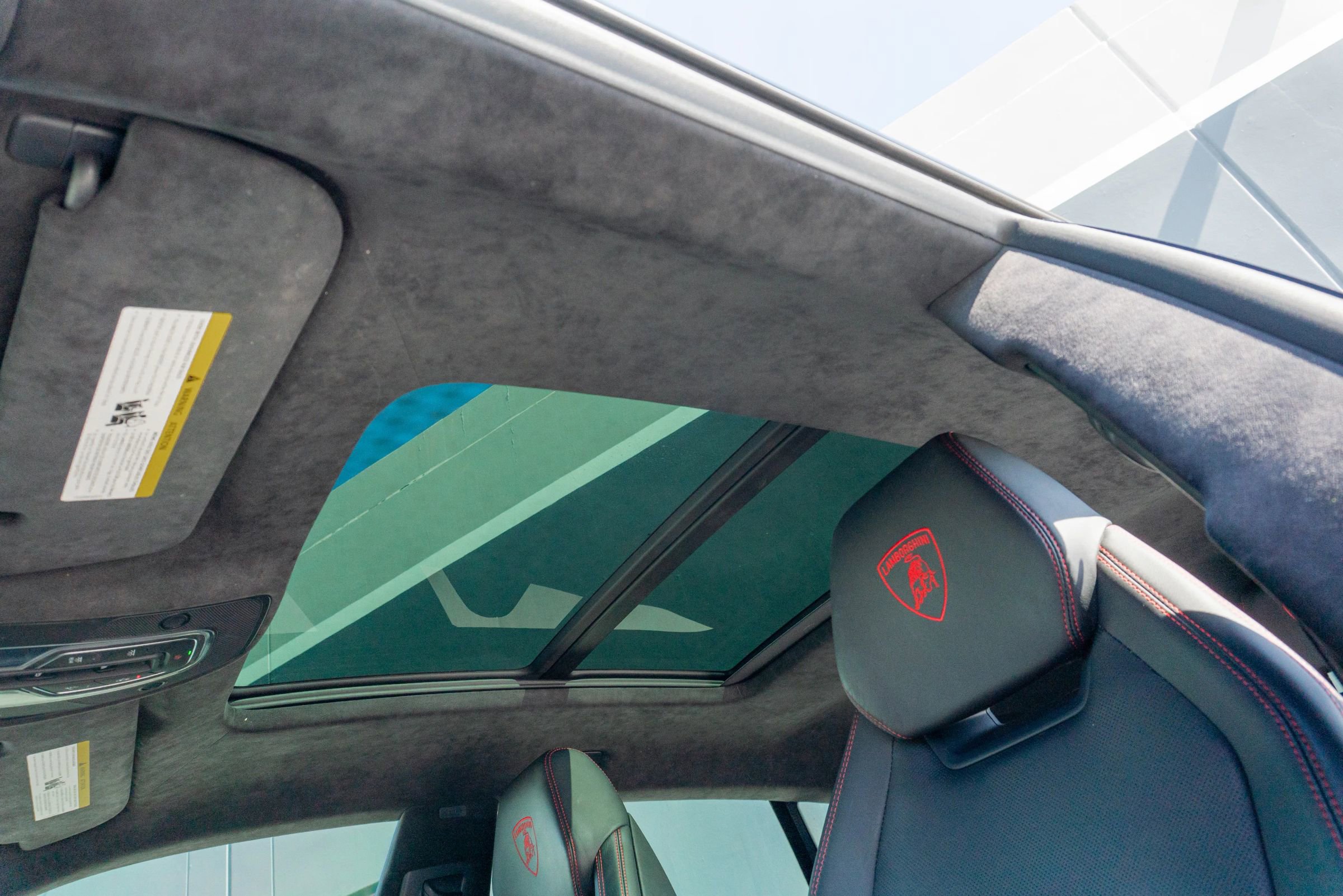 Used 2021 Lamborghini Urus image 51