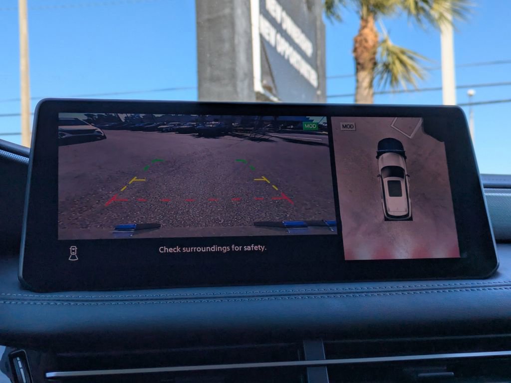 Certified 2025 INFINITI QX60 Luxe image 23