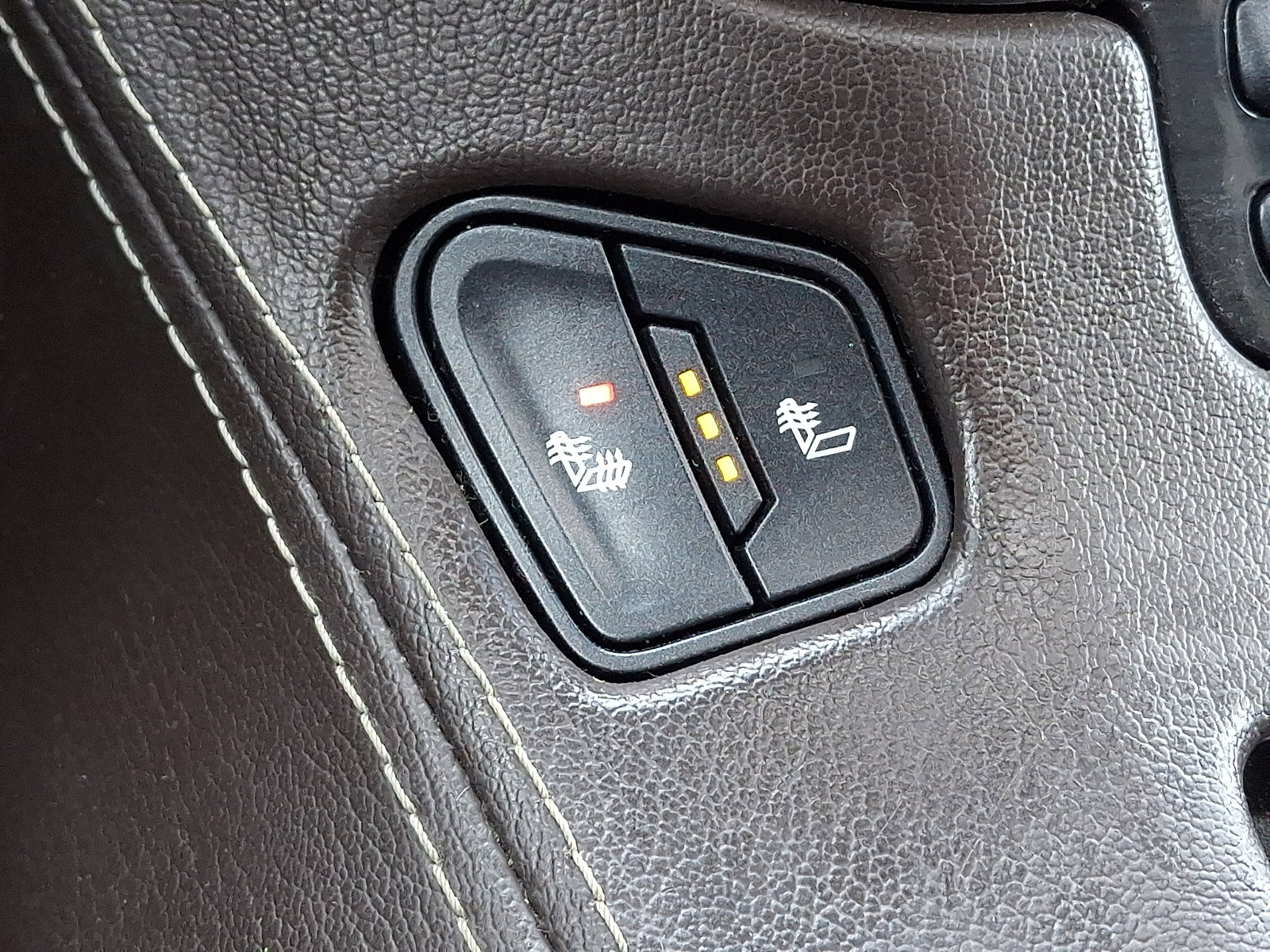 Used 2016 Chevrolet Tahoe LT image 24