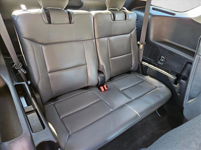 Used 2025 Ford Explorer Active w/ Active Comfort Package image 21