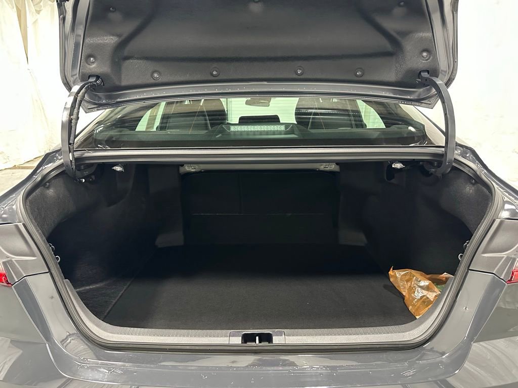 Used 2026 Toyota Camry SE image 50