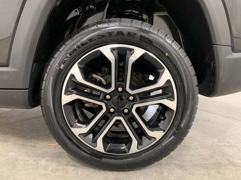 Used 2022 Jeep Compass Limited AWD/4WD image 22
