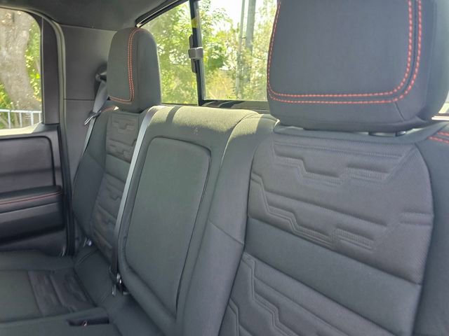 Used 2025 Nissan Frontier PRO-4X image 13