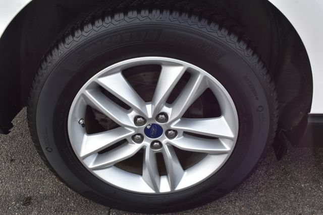 Used 2015 Ford Edge SEL w/ Equipment Group 201A AWD/4WD image 50