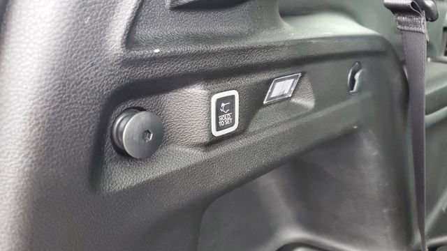 Certified 2024 Jeep Grand Cherokee L Altitude image 25