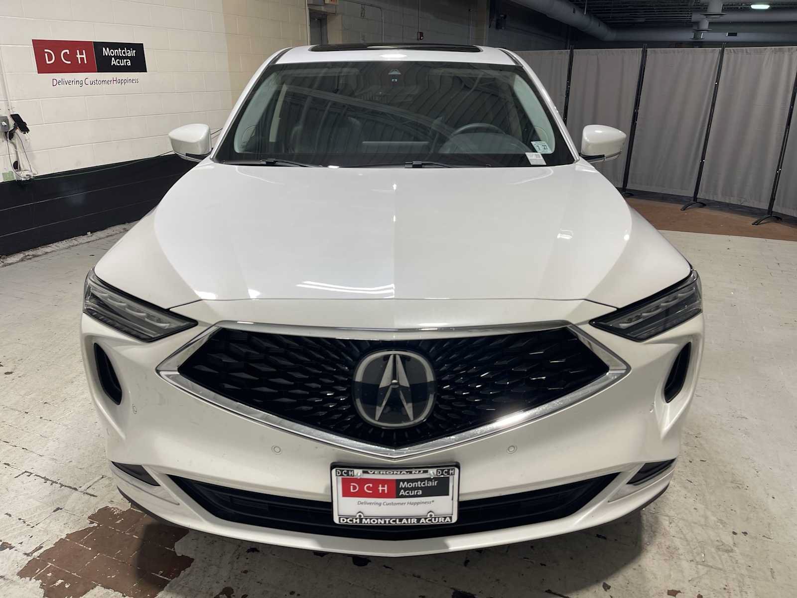 Certified 2022 Acura MDX w/ Technology Package AWD/4WD image 6