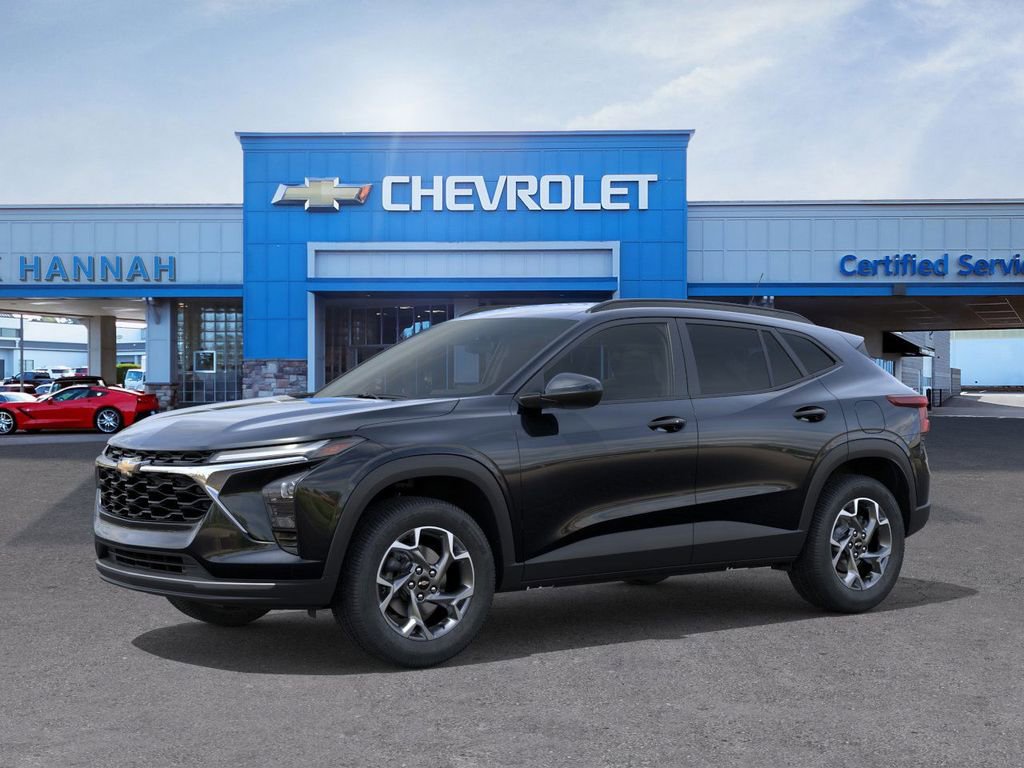 New 2026 Chevrolet Trax LT w/ Driver Confidence Package image 2