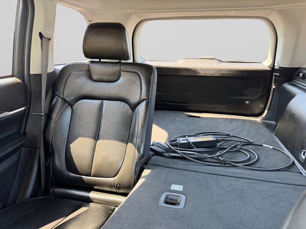 Used 2023 Jeep Grand Cherokee 4WD 4xe image 16