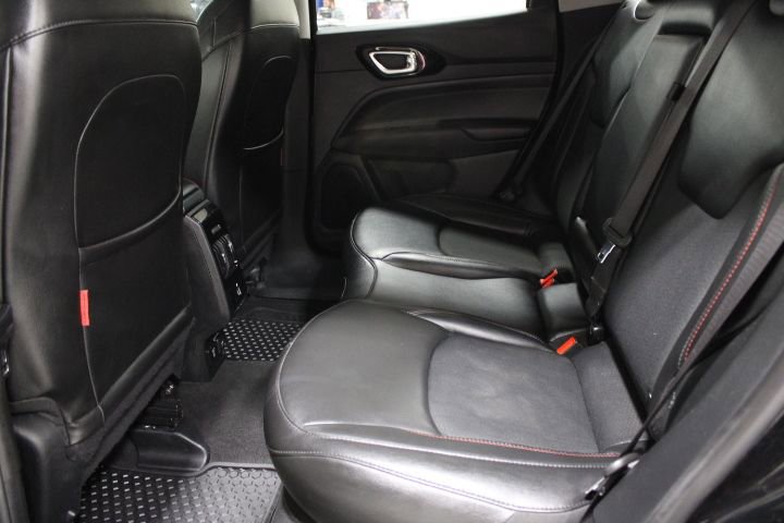 Used 2022 Jeep Compass Trailhawk w/ Trailhawk Convenience Group image 18