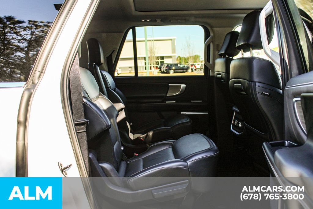 Used 2025 Ford Expedition Max Platinum AWD/4WD image 22