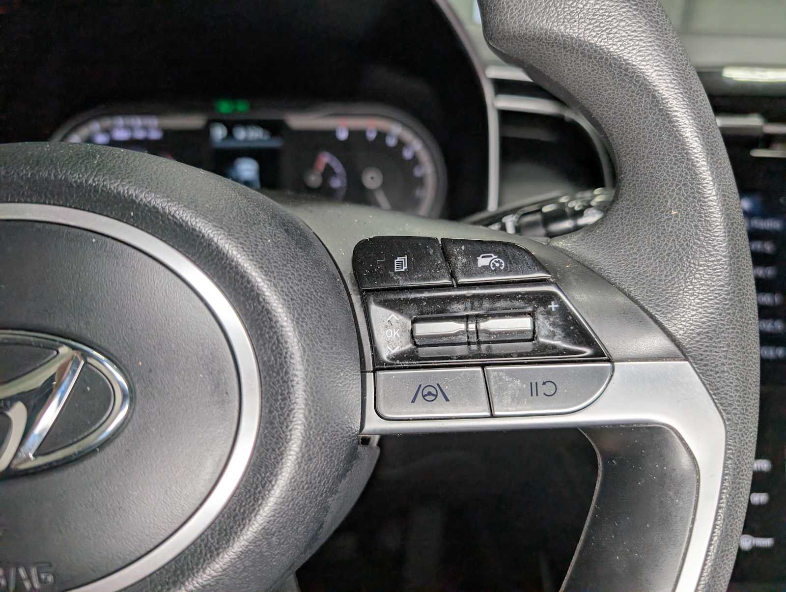 Used 2024 Hyundai Santa Cruz SEL AWD/4WD image 34