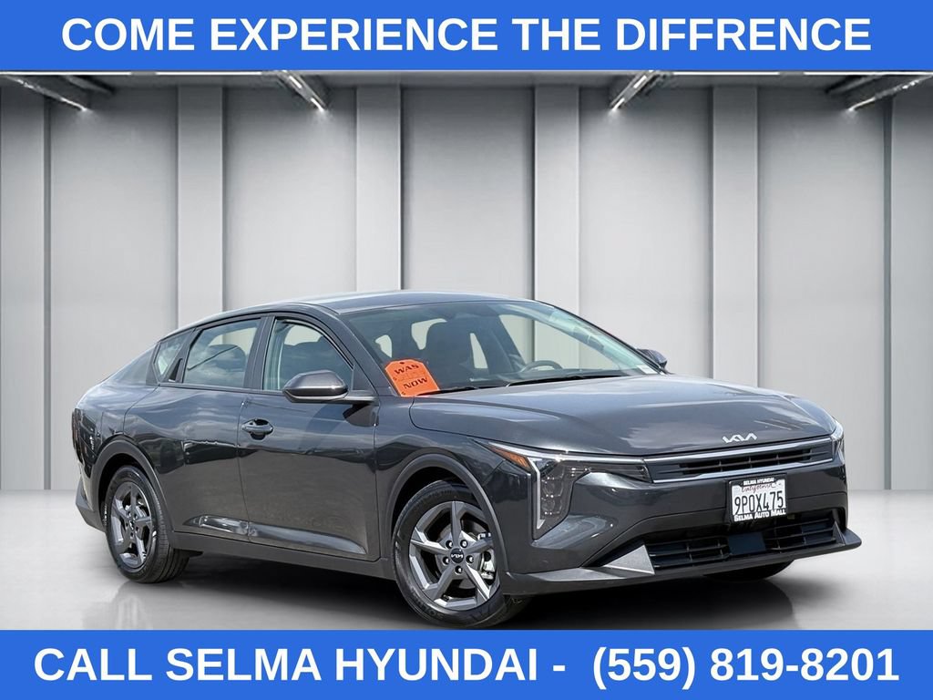 Used 2025 Kia K4 FWD video 1