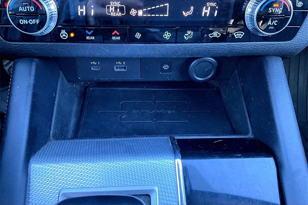 Used 2022 Mitsubishi Outlander SEL image 33