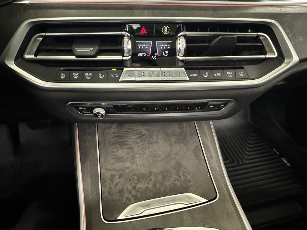 Used 2019 BMW X5 xDrive50i w/ M Sport Package image 24