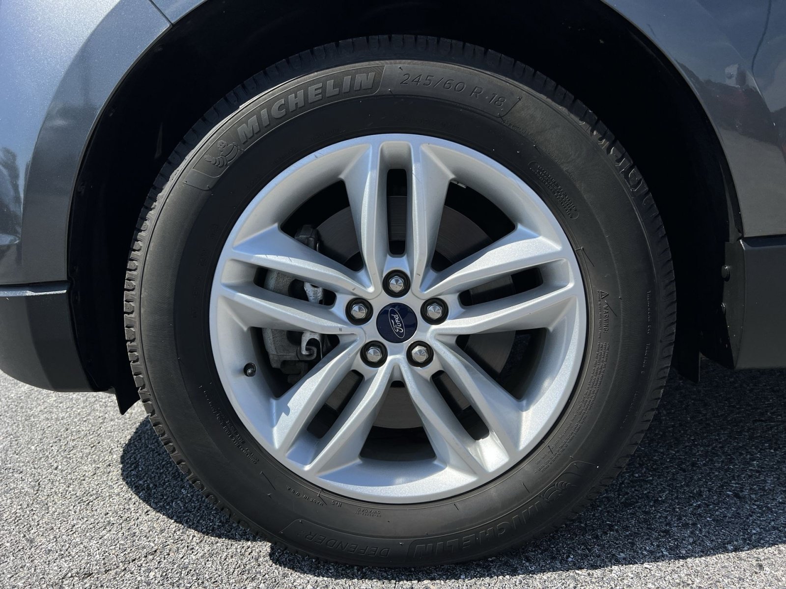 Used 2016 Ford Edge SEL w/ Equipment Group 201A AWD/4WD image 12