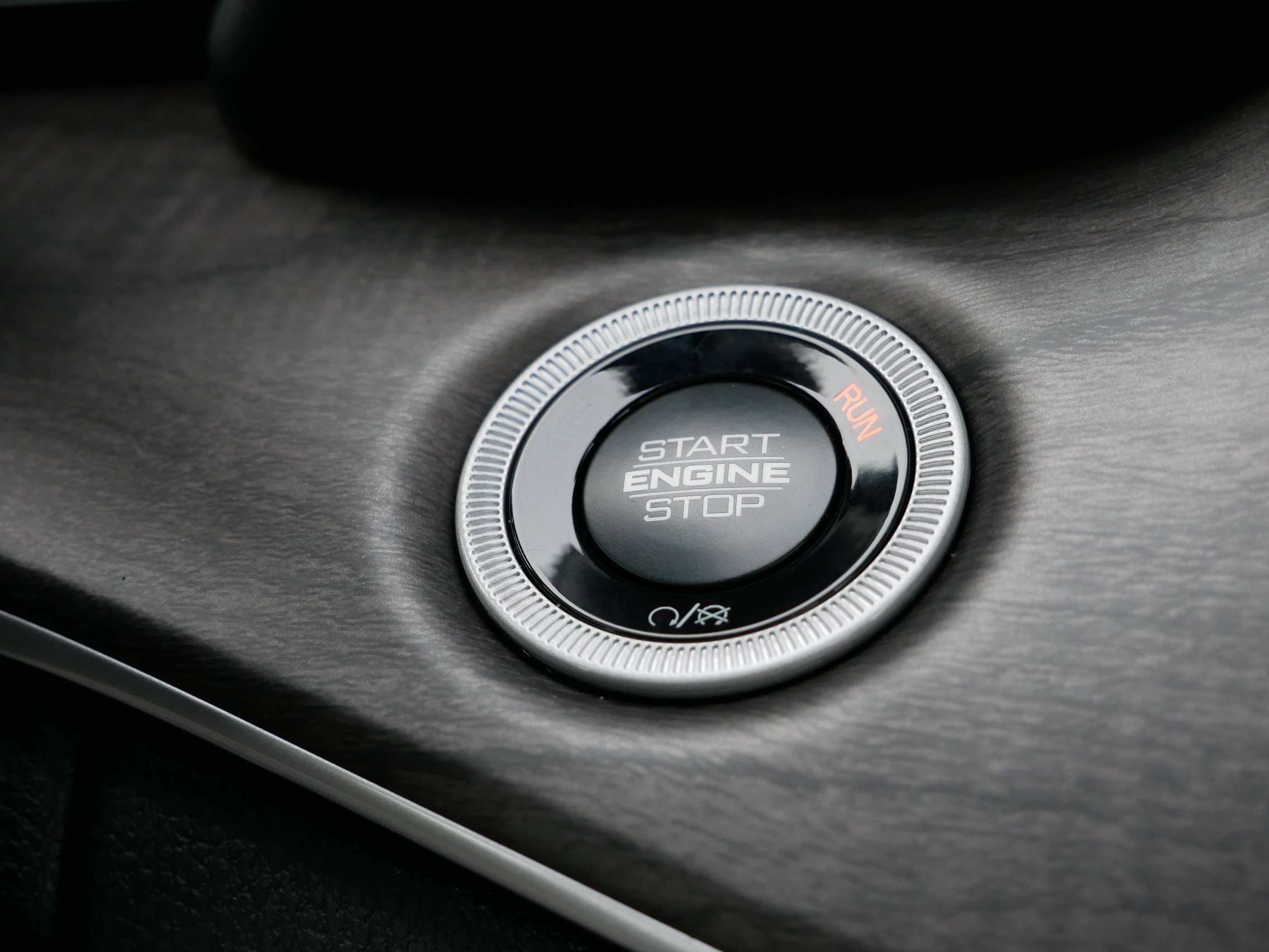 New 2025 Jeep Grand Cherokee Limited w/ Trailer Tow Package image 21