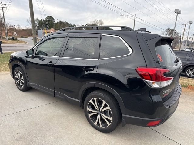 Used 2019 Subaru Forester Limited image 8